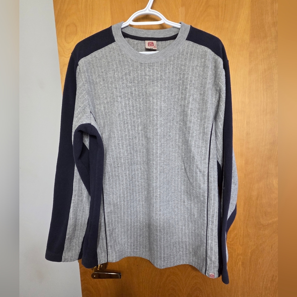 R2 Gray and Black Crewneck Sweater